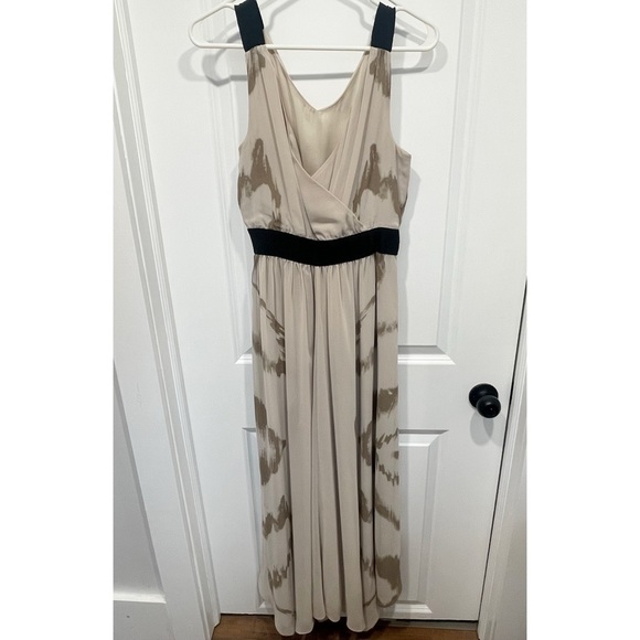 Express Sleeveless Maxi Dress - Picture 1 of 2